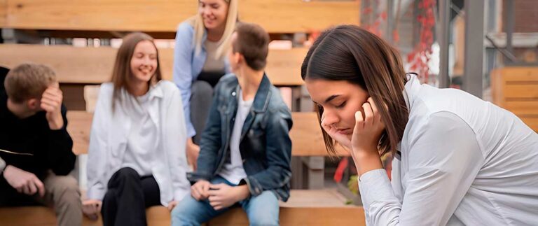 Desmitificando la Ansiedad Social Claves para Reconocerla y Afrontarla